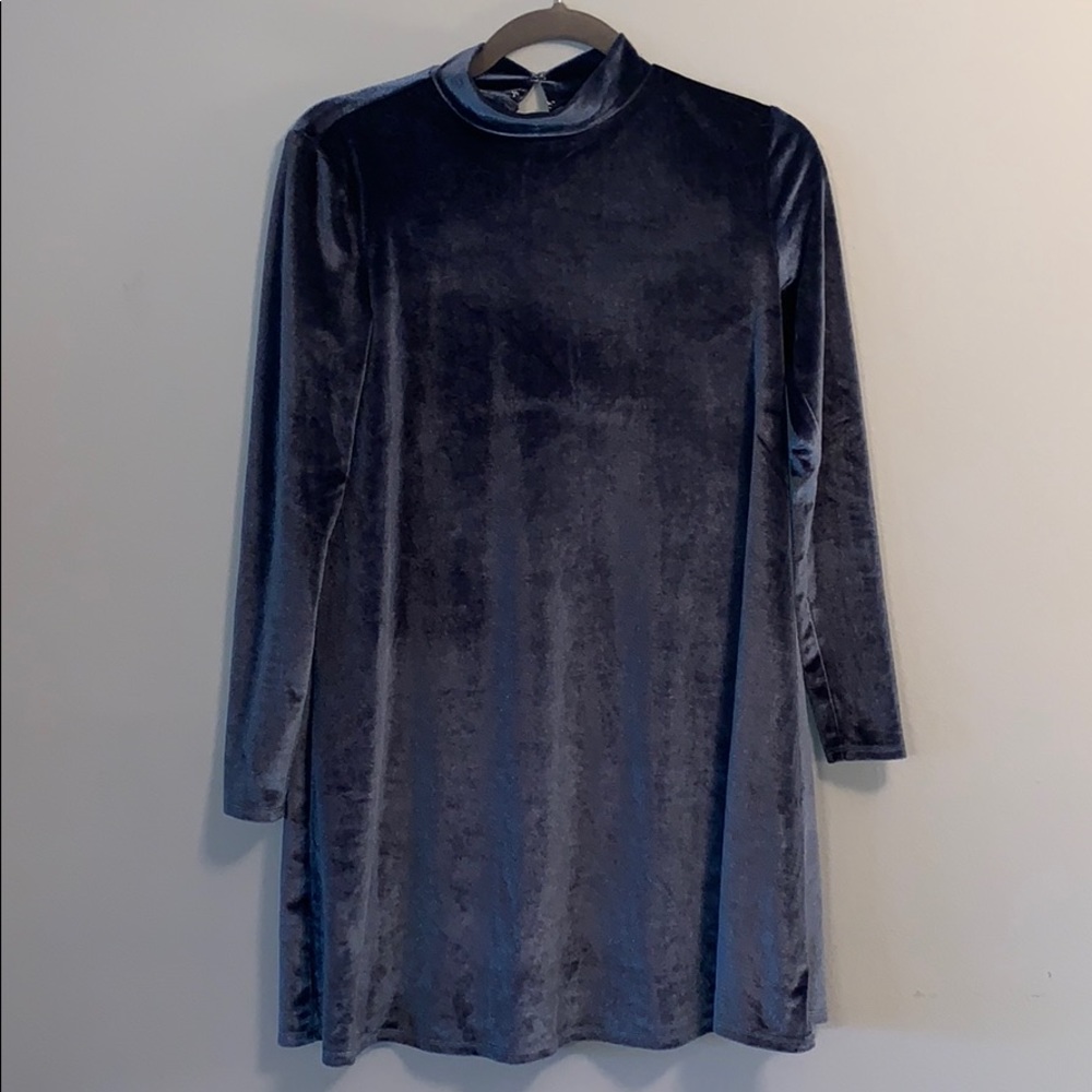 Forever 21 velvet blue long sleeve dress